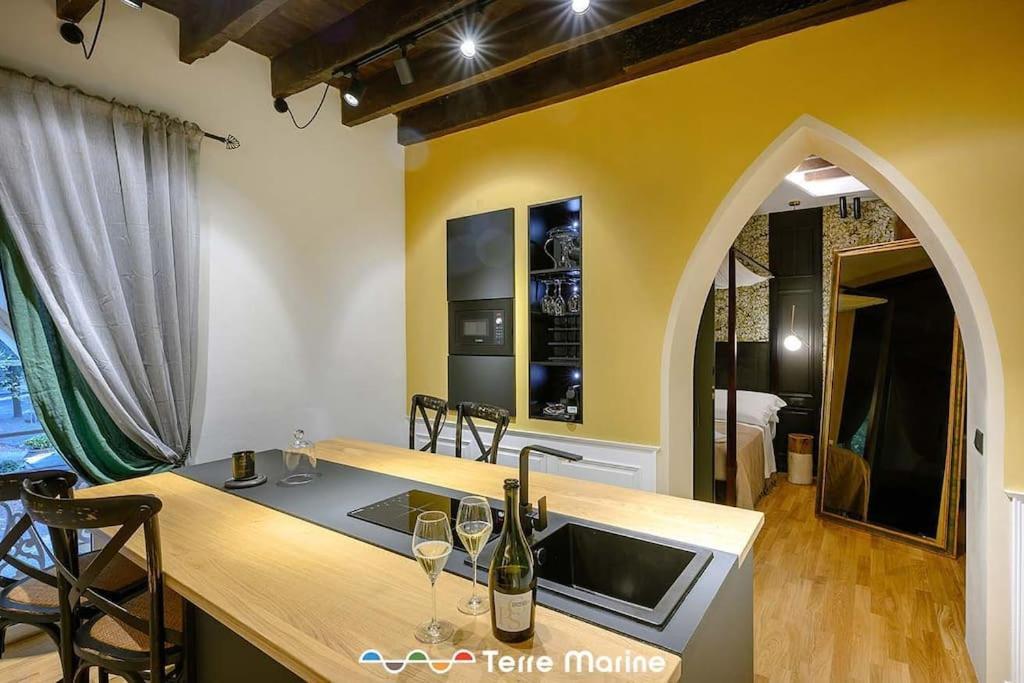 Apartamento Under Bridge, Terremarine La Spezia Exterior foto